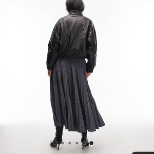 Arket Pleated volume gray plaid midi skirt